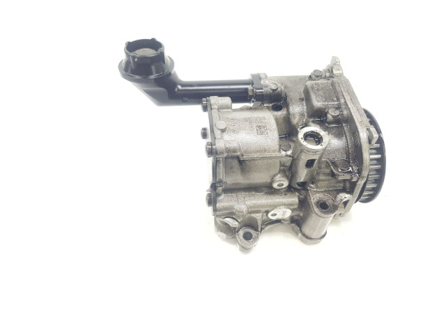 Масляный насос  DGTE 04L145208T, 04L145208T  Skoda Karoq 