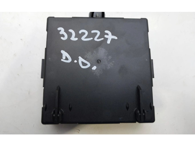 Блок управления A1668201426   Mercedes-Benz A W176