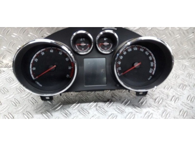 Панель приборов 769166750U, 13430868   Opel Meriva B       