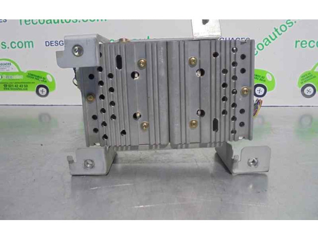 Řídící jednotka UN705D, CLARION Nissan Maxima 1996