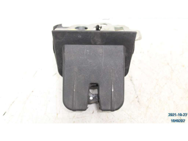 Zámek zadních dveří 8R0827505A, 8K9827505A Audi A6 Allroad C6 2010