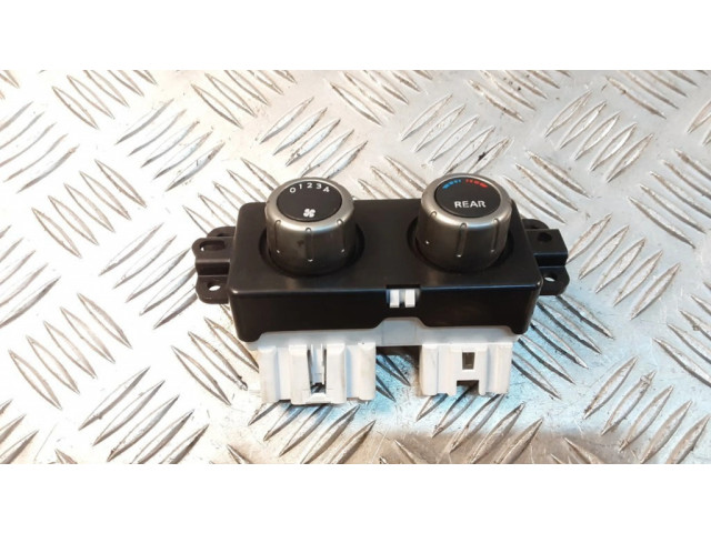 Блок управления климат-контролем 27501EA600 Nissan Pathfinder R51