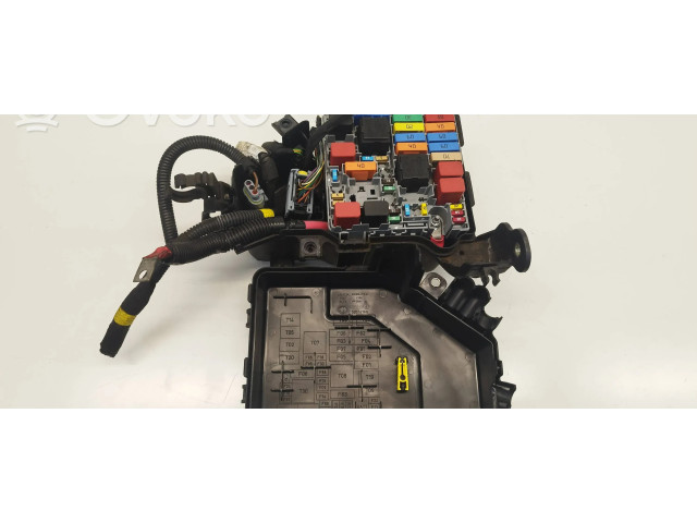 Блок предохранителей 50514168 Alfa Romeo Giulietta