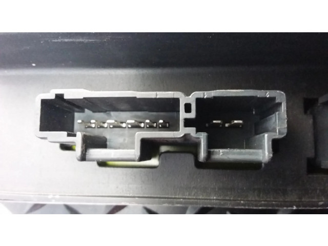 Блок управления дверью