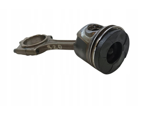  Поршень с шатуном    Volvo S80  