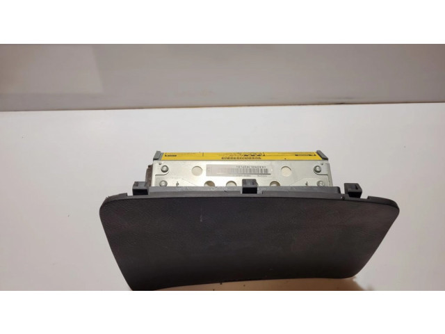 Подушка безопасности пассажира 7397013030   Toyota Corolla Verso E121