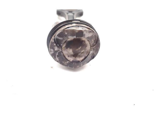 Píst M2DA Ford C-MAX II M2DA