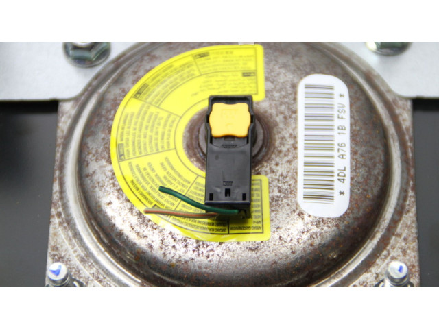 Подушка безопасности пассажира 845302P100   KIA Sorento