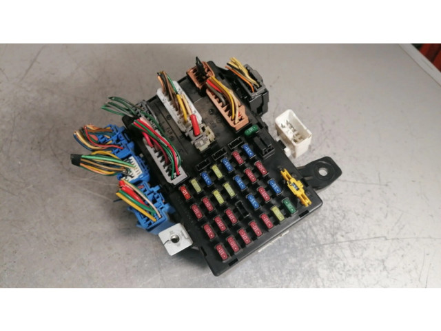 Блок предохранителей 911981C001 Hyundai Getz