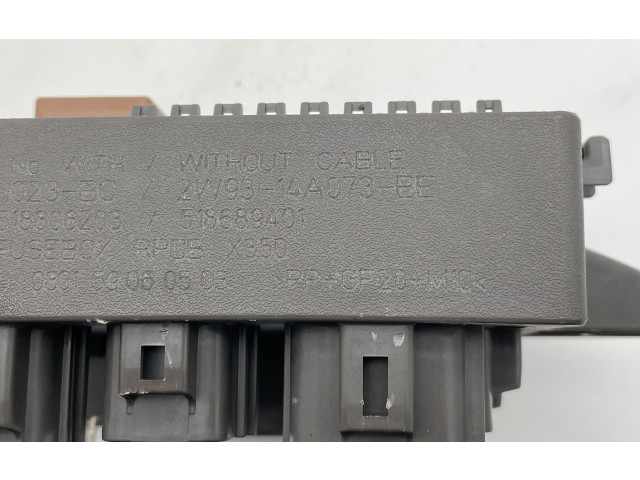 Блок предохранителей 2W9314A073BE, 2W9314A073BE Jaguar XJ X350