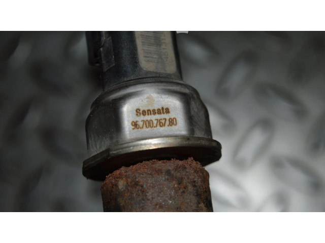 Vstřikovací lišta 9685297580, 9670076780 Ford Fiesta