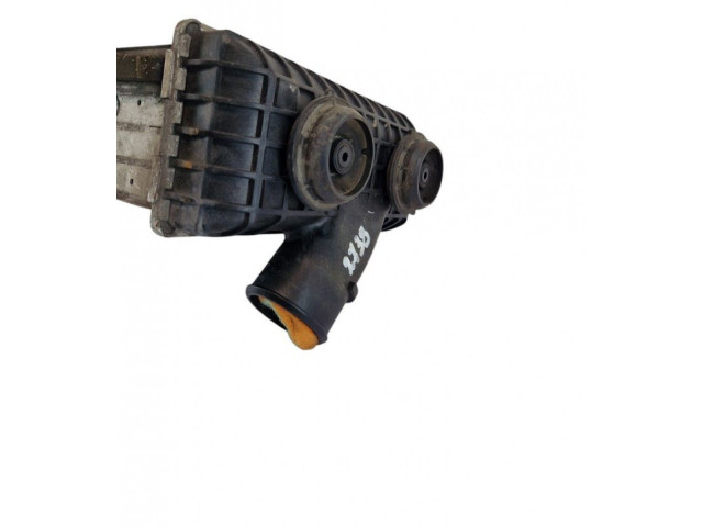 Интеркулер  15032515712   KIA Sorento 