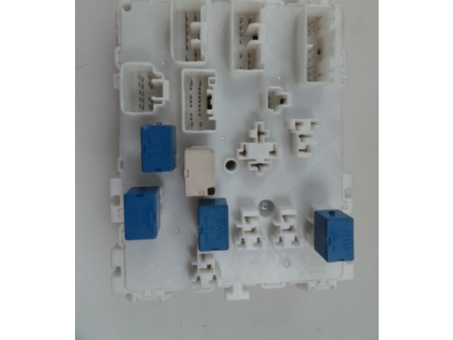 Pojistková skříňka P6033606, 130907 Suzuki Swift II 2015