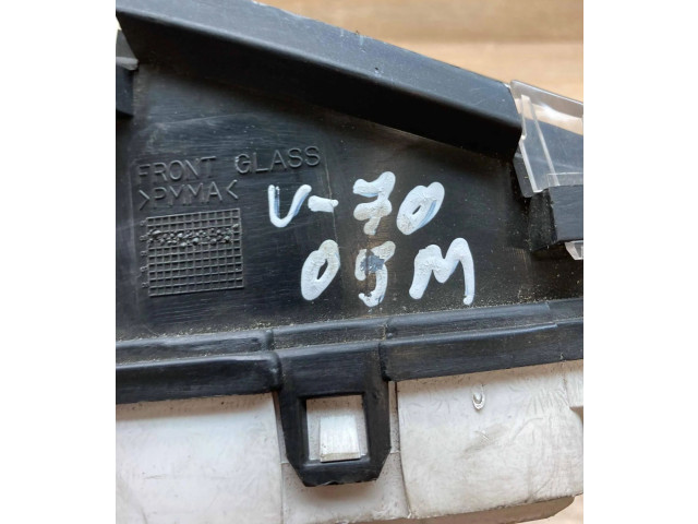 Панель приборов 30682277   Volvo V70       