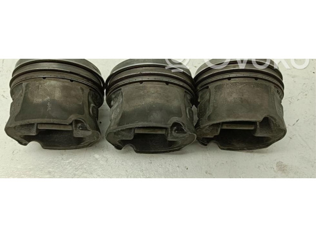 Поршень Mini One - Cooper F56 F55