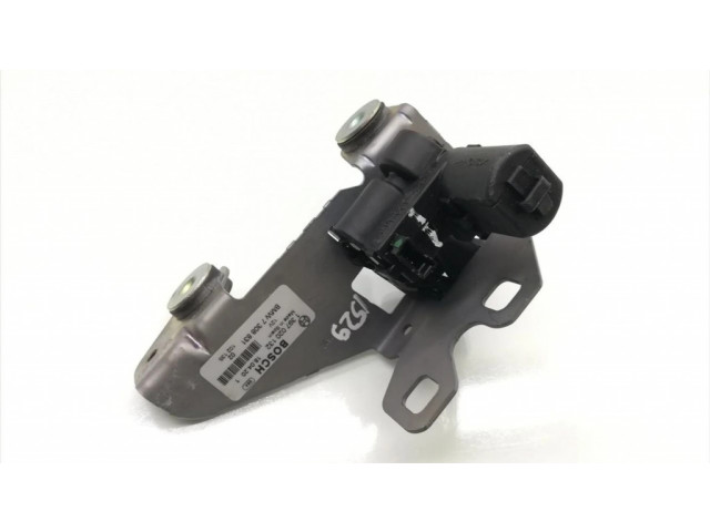 Замок заднего стекла