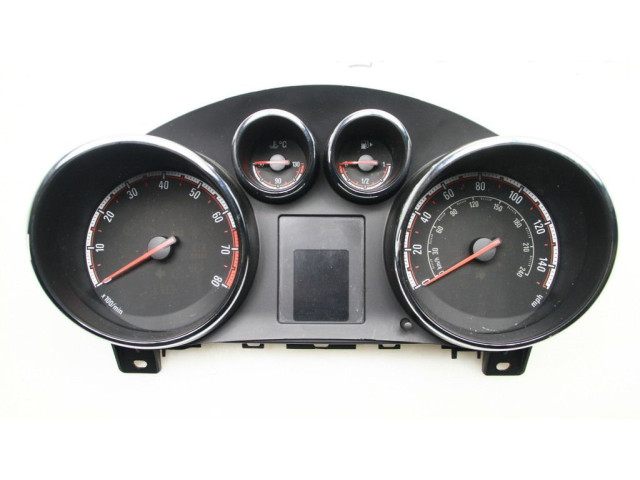 Панель приборов 13349519   Opel Meriva B       