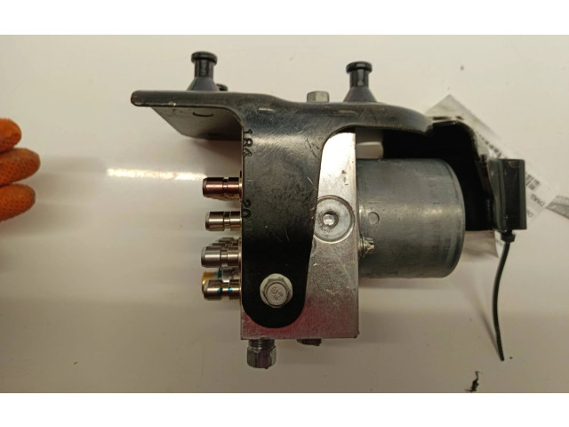 Блок АБС YC15535ABK390, 268013083   Jeep  Grand Cherokee  2010 - 2021 года