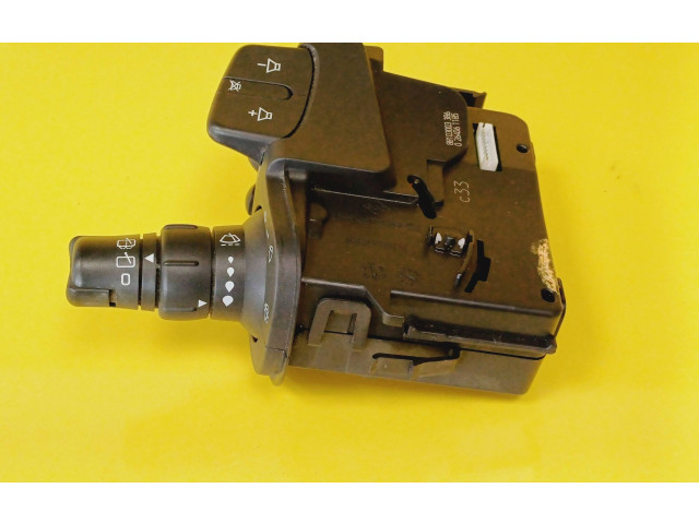 Ручка стеклоочистителей 88103003   Renault Clio III