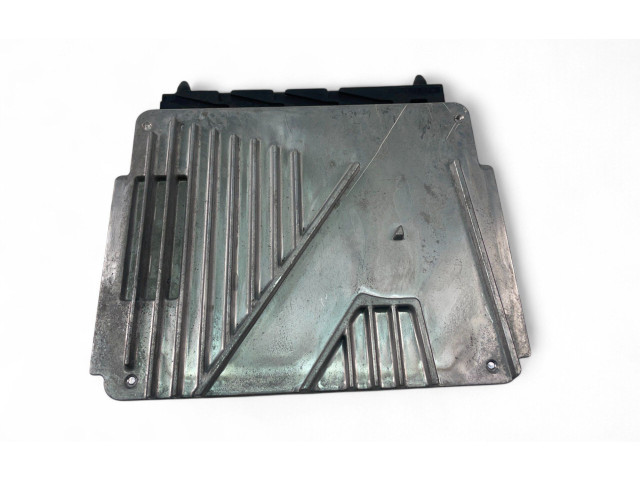 Блок управления двигателем Блок управления 30684877A   Volvo V70