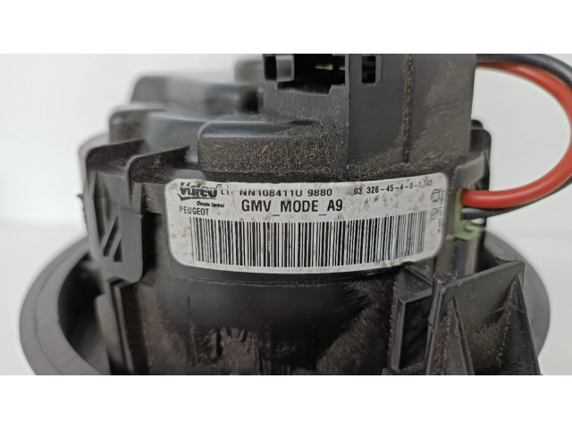 Вентилятор печки    1608182080   Peugeot 2008 I