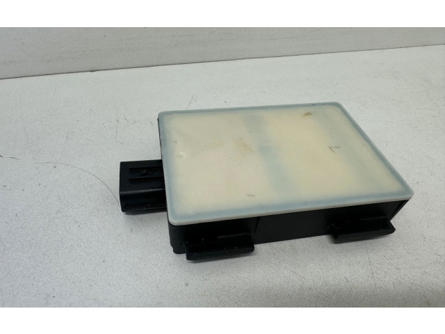 Датчик слепых зон 31687390 Volvo XC90