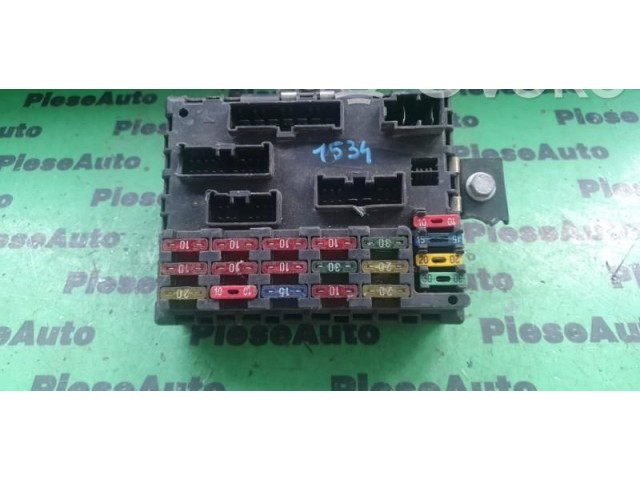   Pojistková skříňka 7755601.   Fiat Punto (176) 1994