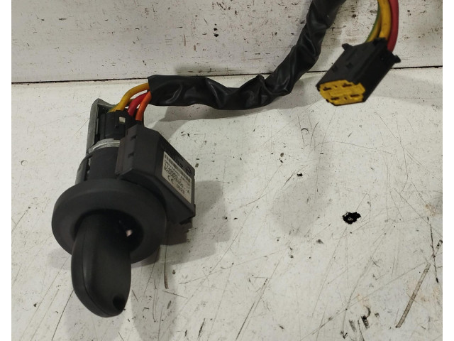 Комплект блоков управления S110140023A, S110140023A   Dacia Logan I