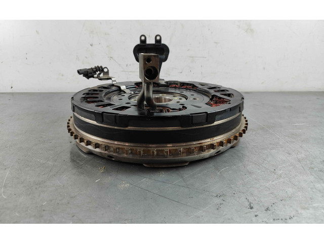 Генератор 31473617   Volvo XC90      