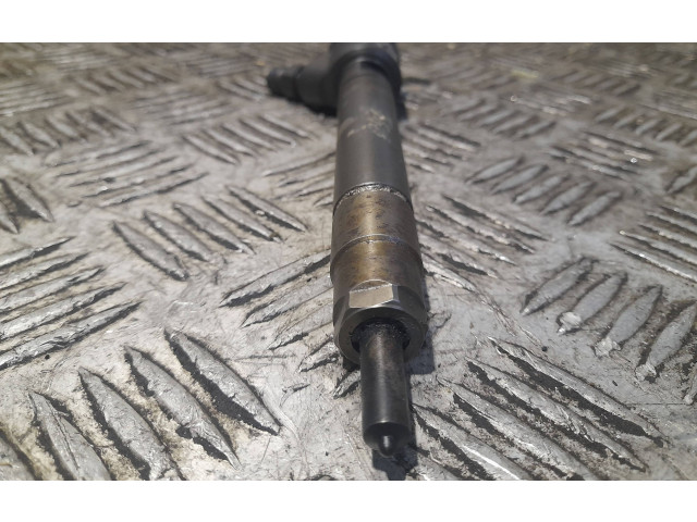 Форсунка 30777526, 0445110298    Volvo V70 для дизельного двигателя  2.4