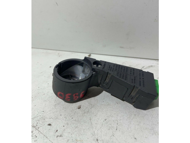 Зеркало электрическое Volvo V70 2005 - 2008 года