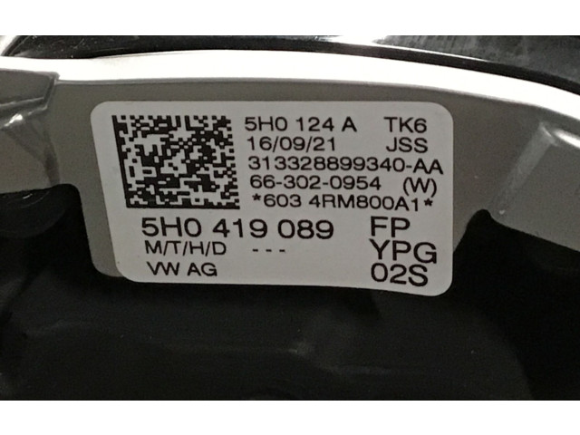 Руль Volkswagen Golf VIII 2019 - года 5H0419089FP