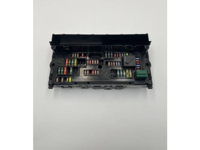 Блок предохранителей 117033444, 9210863   BMW X3 F25    