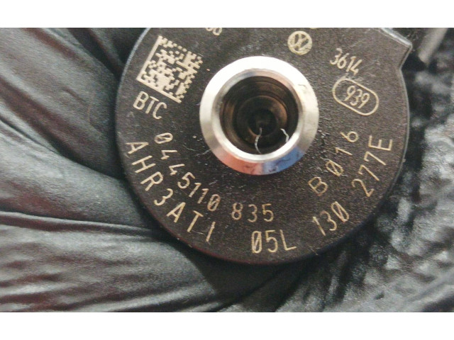 Vstřikovač 05L130277E, 0445110835   Skoda Octavia Mk4     