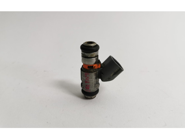 Форсунка 036031G, 036031G    Volkswagen Bora   