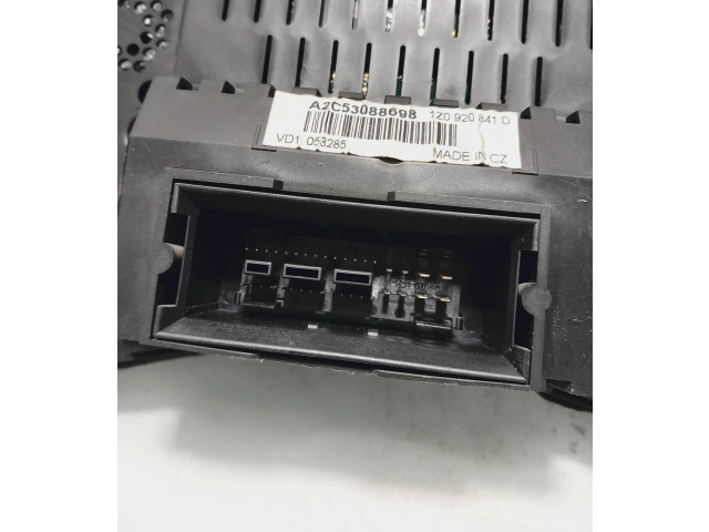 Панель приборов 1Z0920841D Skoda Octavia Mk2 (1Z)