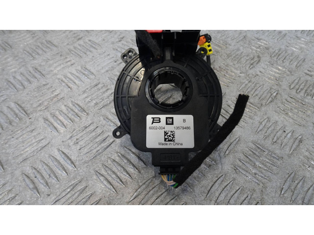 Топливная рампа 13579486 Vauxhall Astra J