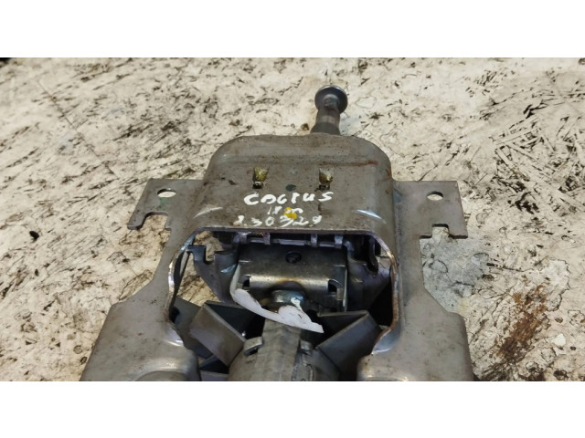 Крестовидная связь оси рулевого колеса