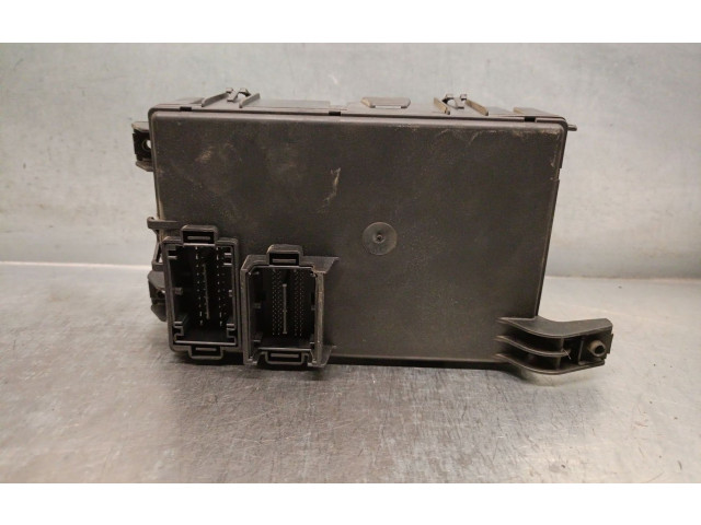 Pojistková skříňka Řídící jednotka BSM 00517817580, DELPHI Fiat Grande Punto 2006