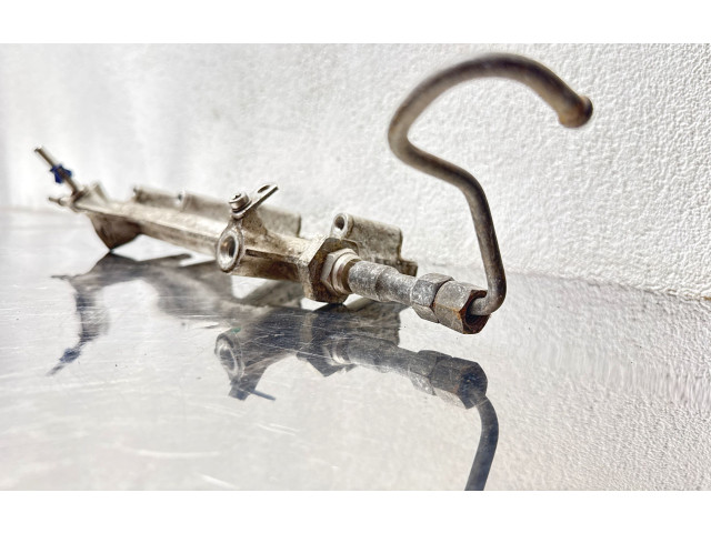 Vstřikovací lišta 55351030 Opel Vectra C