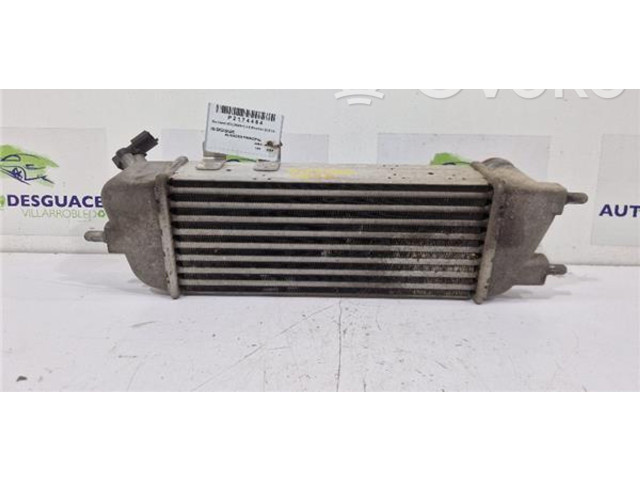 Интеркулер  282712A610, 6714315   KIA Ceed 