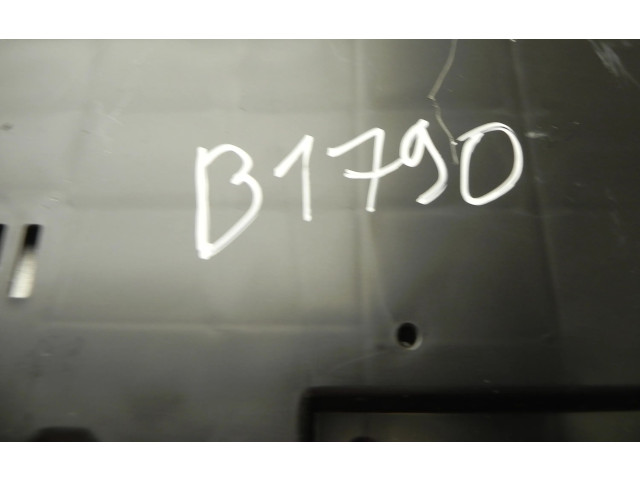 Дисплей    32300227   Volvo XC60