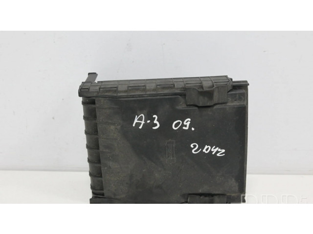 Крышка блока предохранителей 1K0937132F, 014189871 Audi A3 S3 A3 Sportback 8P