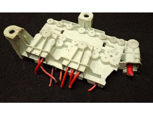 Pojistková skříňka M8M150N, 61138367252 BMW 5 E39 1999