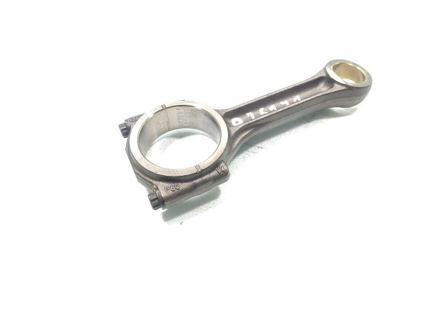 Шатун 04LA Audi A1