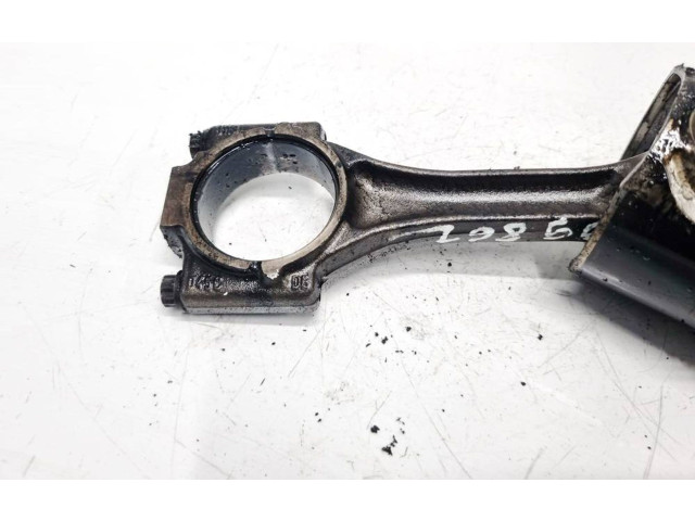 Поршень с шатуном Volkswagen Bora