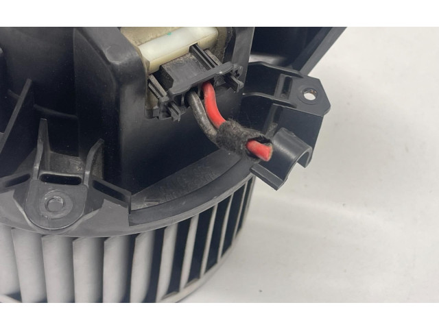 Вентилятор печки    77364953, 77364953   Fiat Grande Punto