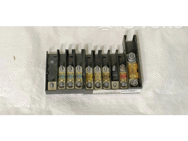 Pojistková skříňka 7E6970187AT Volkswagen Transporter - Caravelle T5 2014