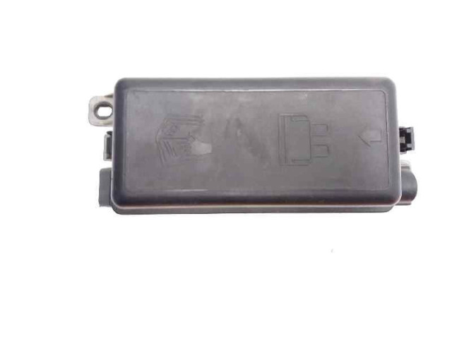 Блок предохранителей  191124100703   Hyundai Coupe    