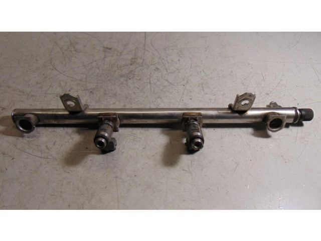 Топливная рампа A1660700295   Mercedes-Benz A W168 1.9 